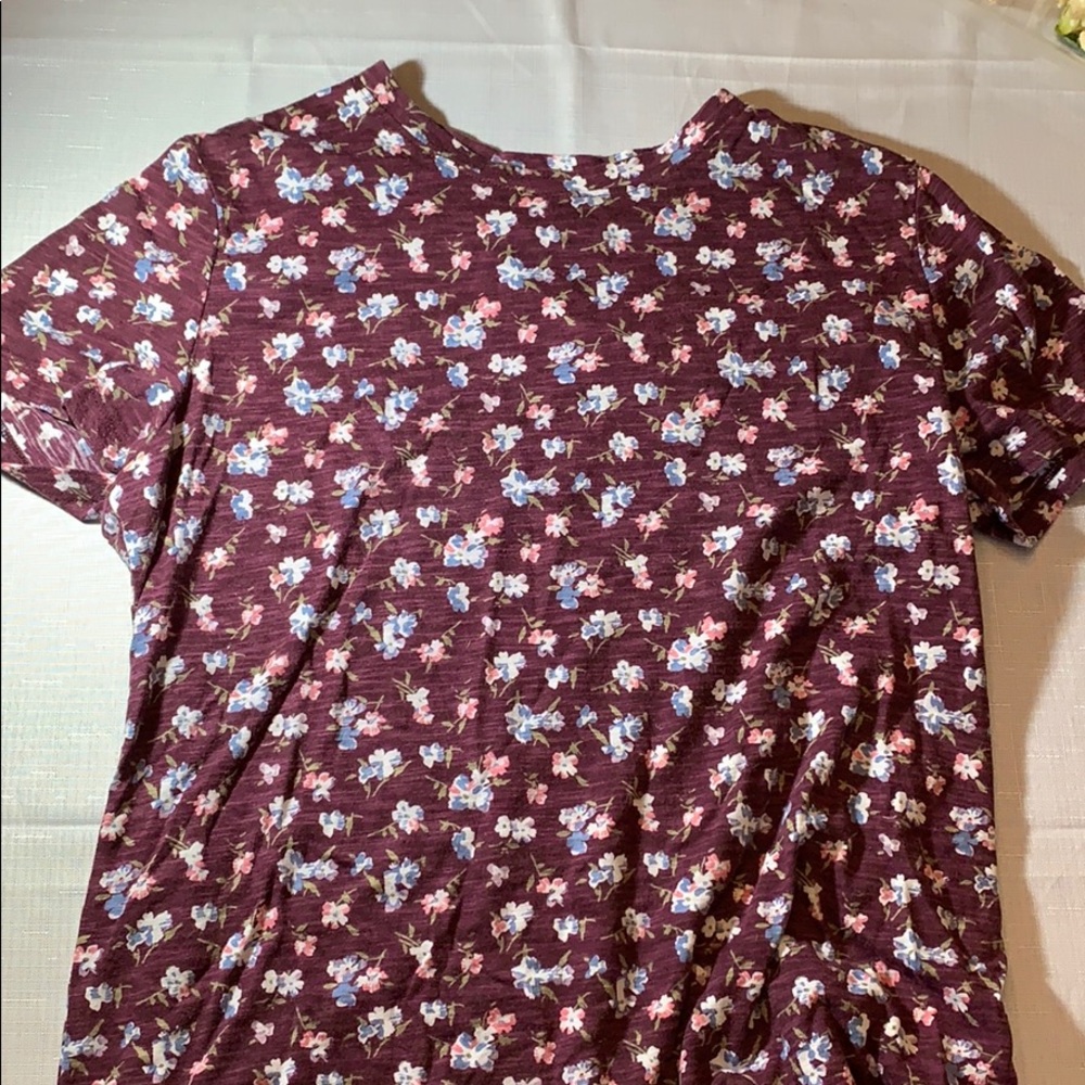 Flower tee shirt